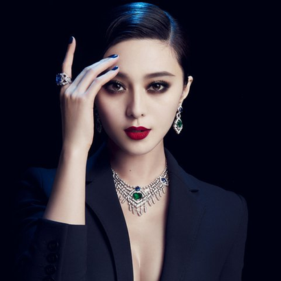 Chọn Trang Sức Để Gương Mặt chữ V