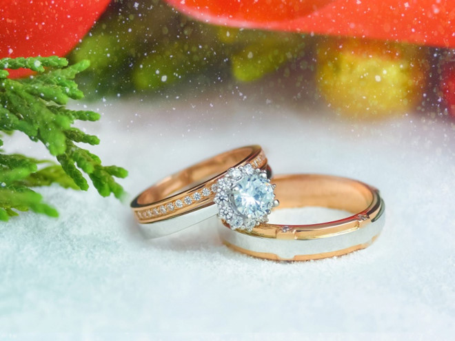 Nhẫn platin và vàng ghép