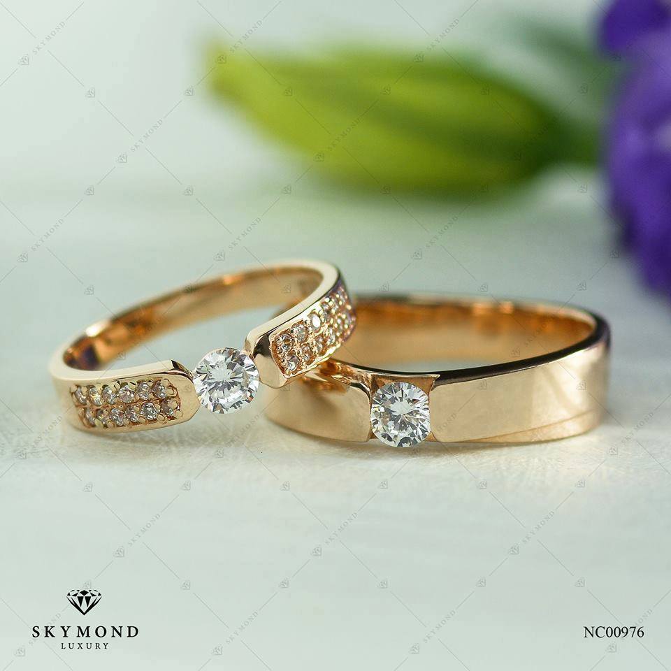 nhẫn cưới vàng sang trọng