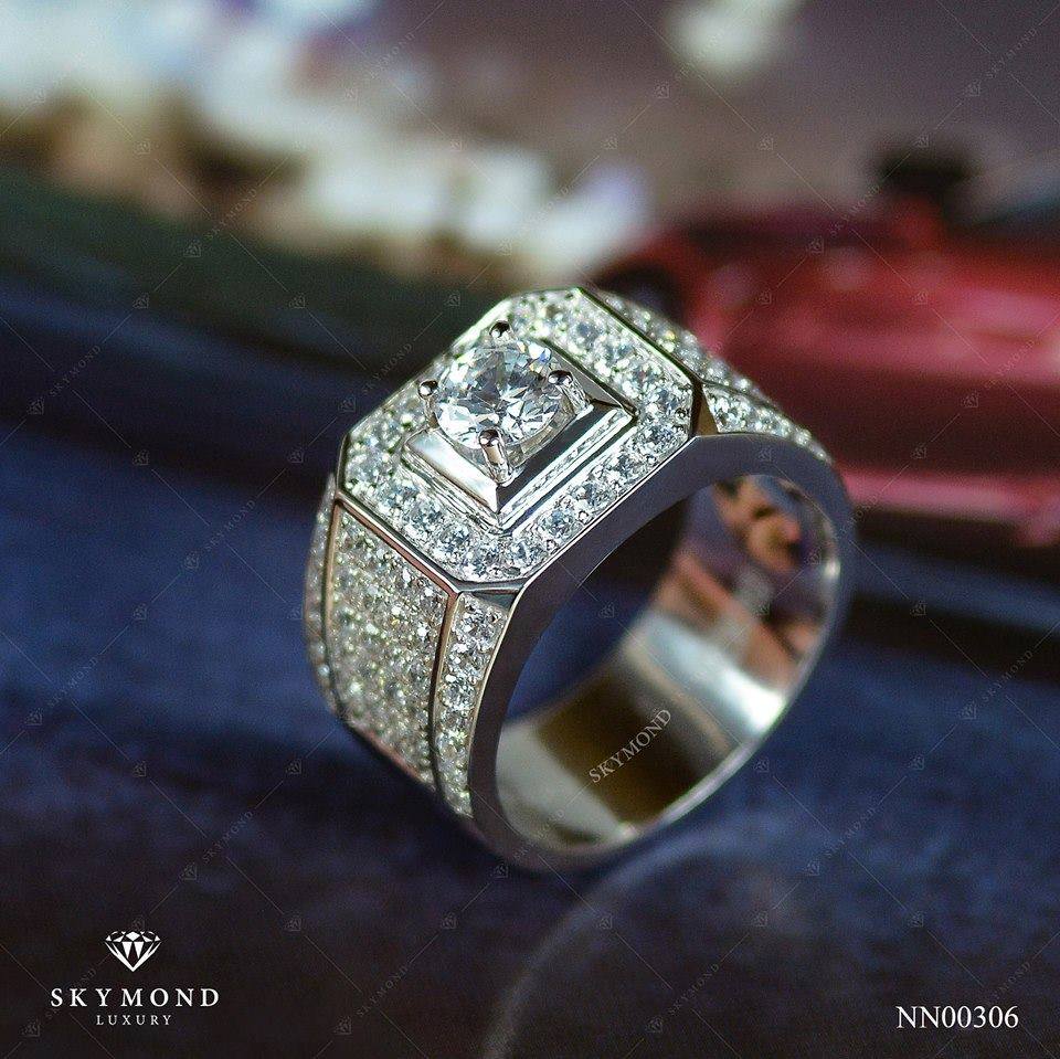 Nhẫn nam chế tác từ những chất liệu quý hiếm và cao cấp