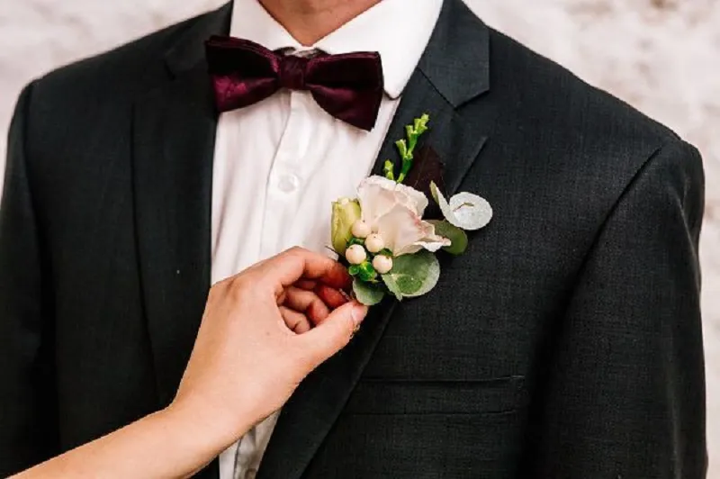 chọn kiểu dáng vest cưới