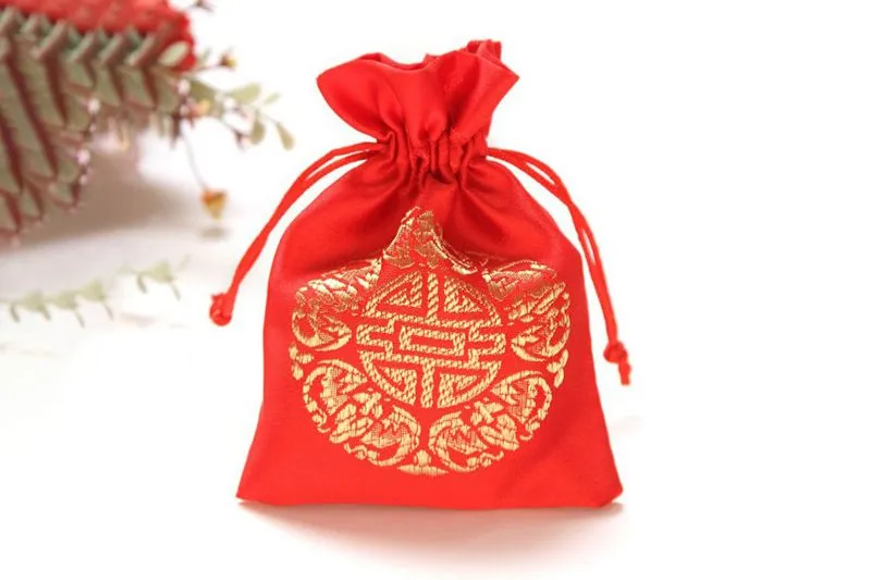 cô dâu cần chuẩn bị gì mang về nhà chồng