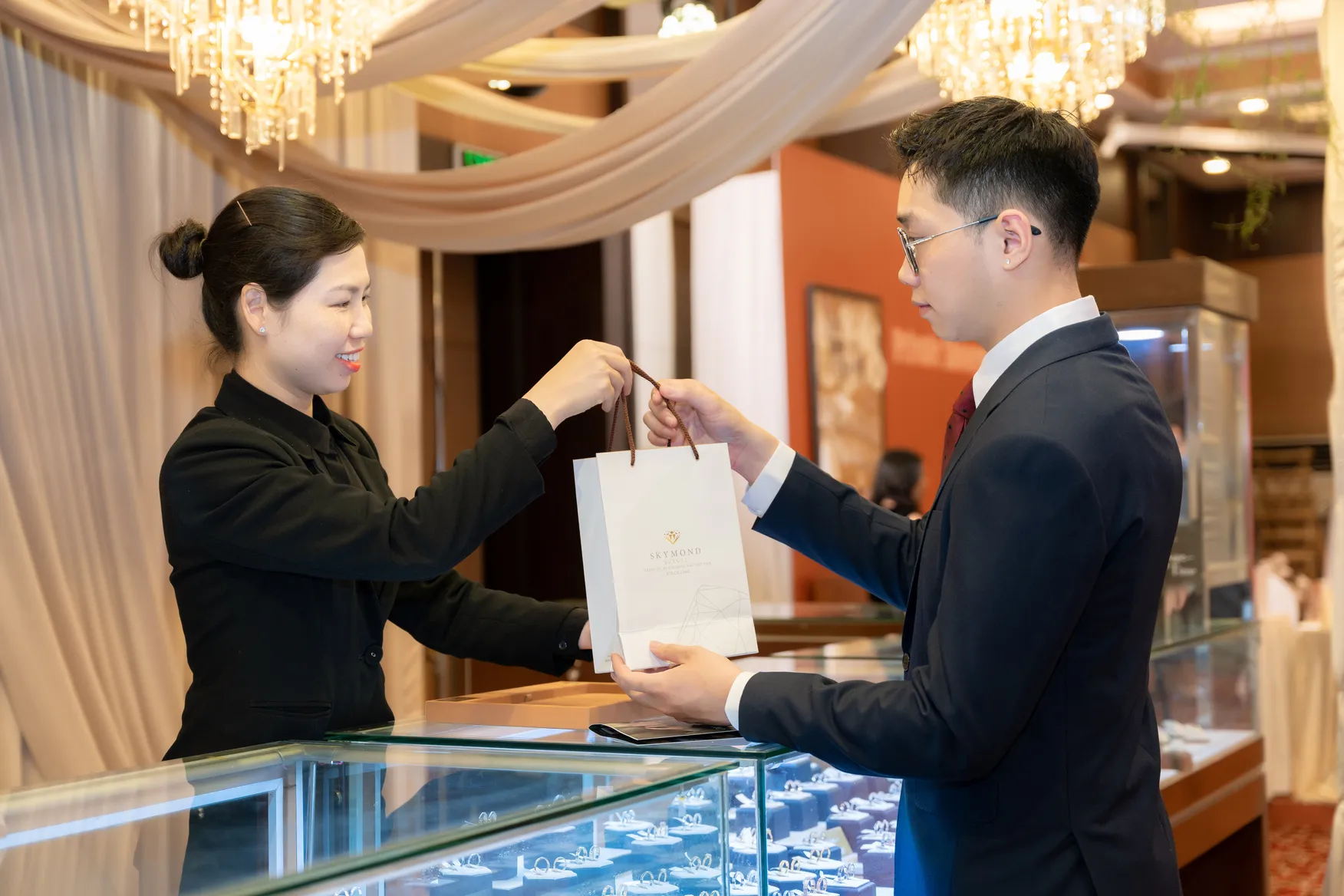 chế độ hậu mãi trọn đời