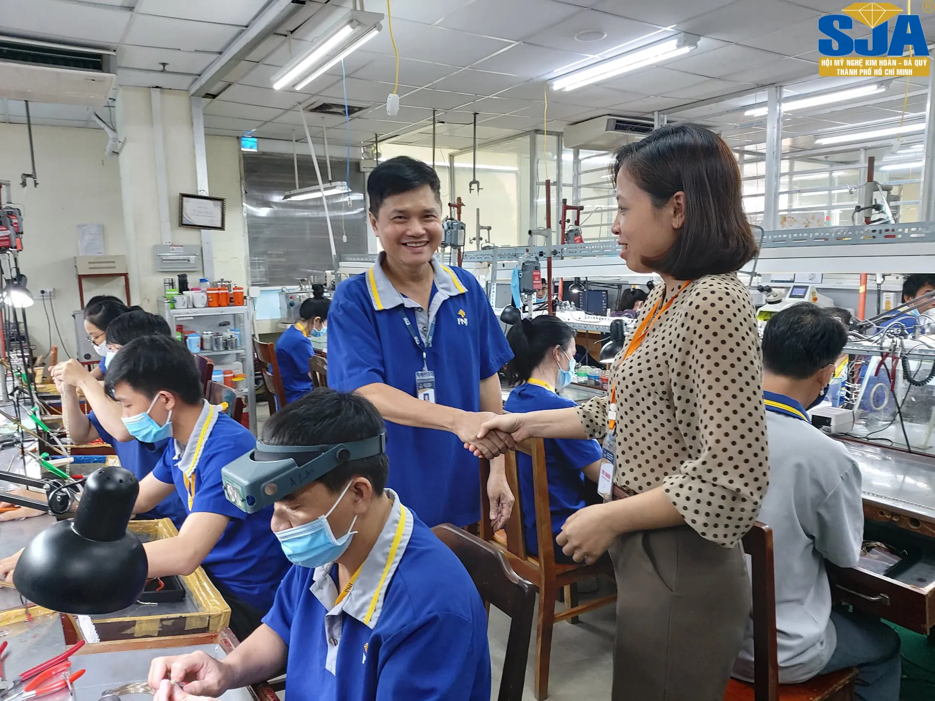 học nghề kim hoàn