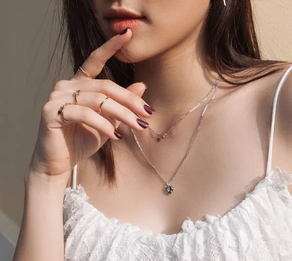 trang sức đi tiệc