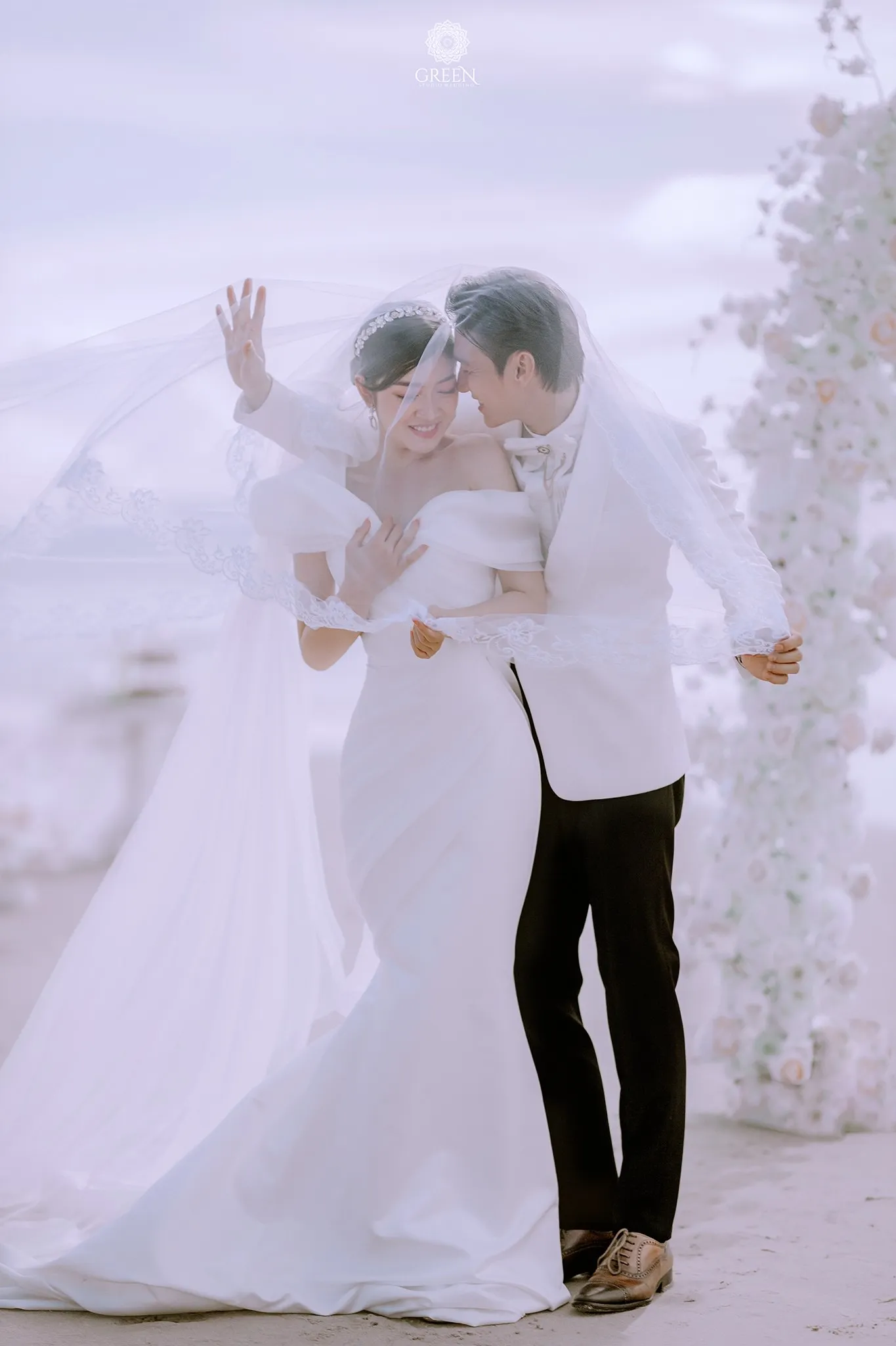 green wedding studio