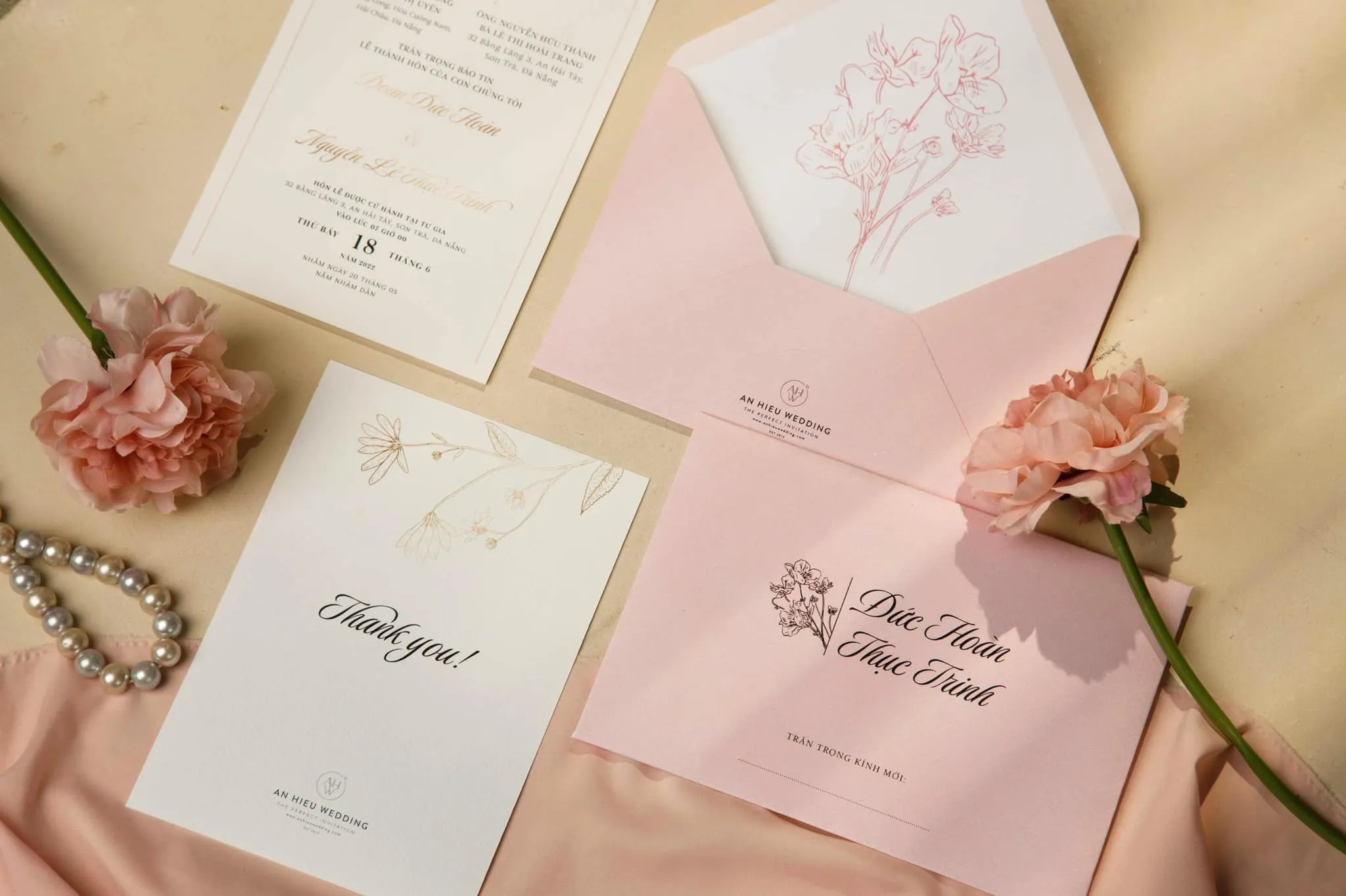 thiệp cưới