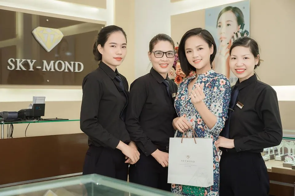 nhẫn cưới skymond